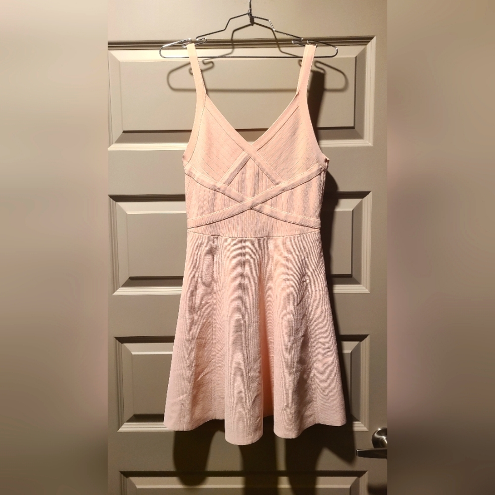 Guess beautiful light bubblegum pink retro super stretch tank skater dress